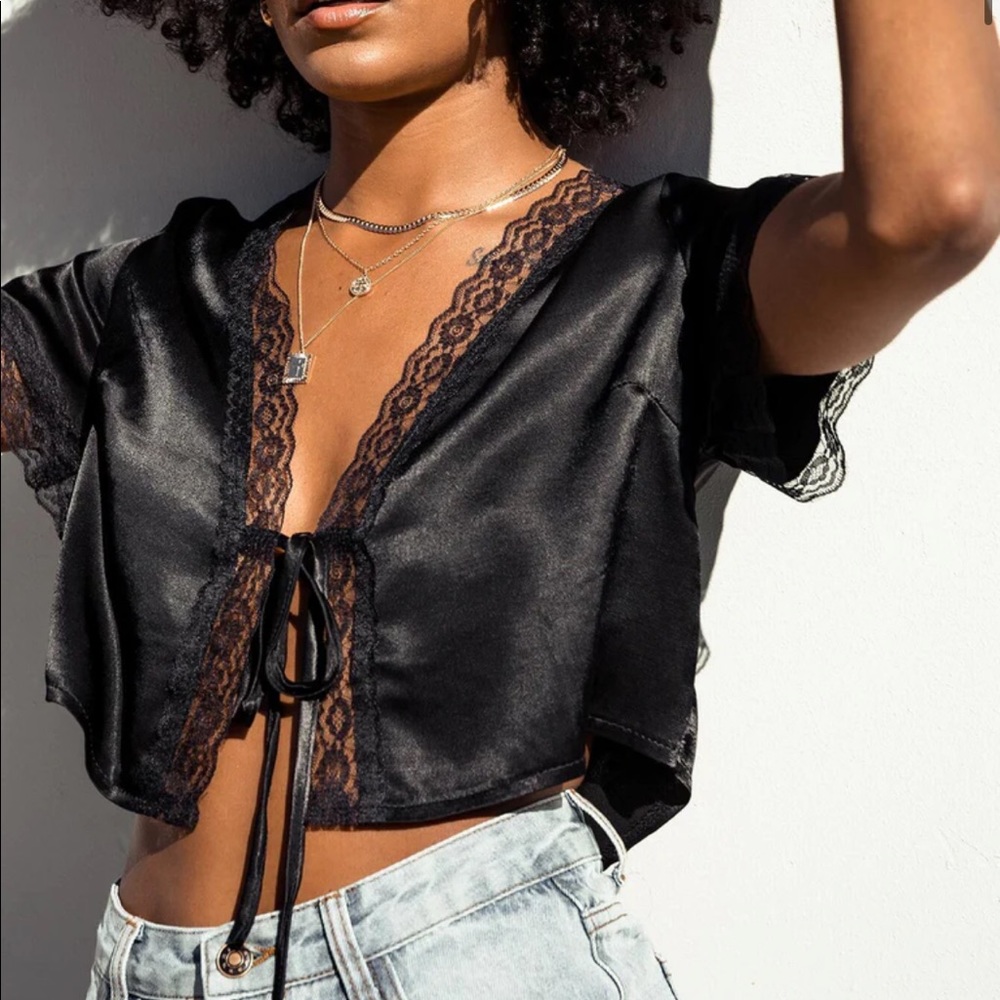 Princess Polly vintage tie up top black